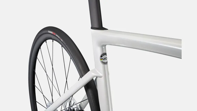 Specialized Tarmac SL7 Comp Rival eTap AXS Road Bike White-1