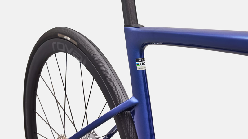 Specialized Tarmac SL9 Expert Shim. Ult. Di2 Road Bike in Blue/White-11