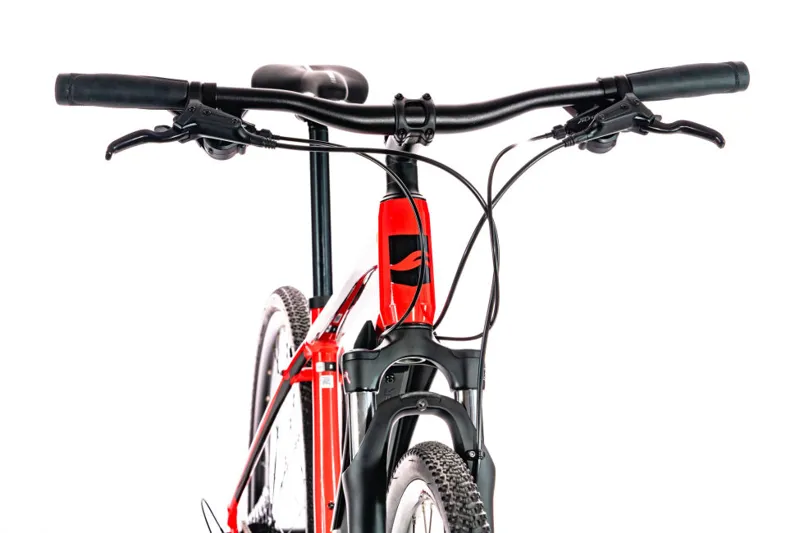 2020 Giant Roam 2 Disc Hybrid Bike in Red