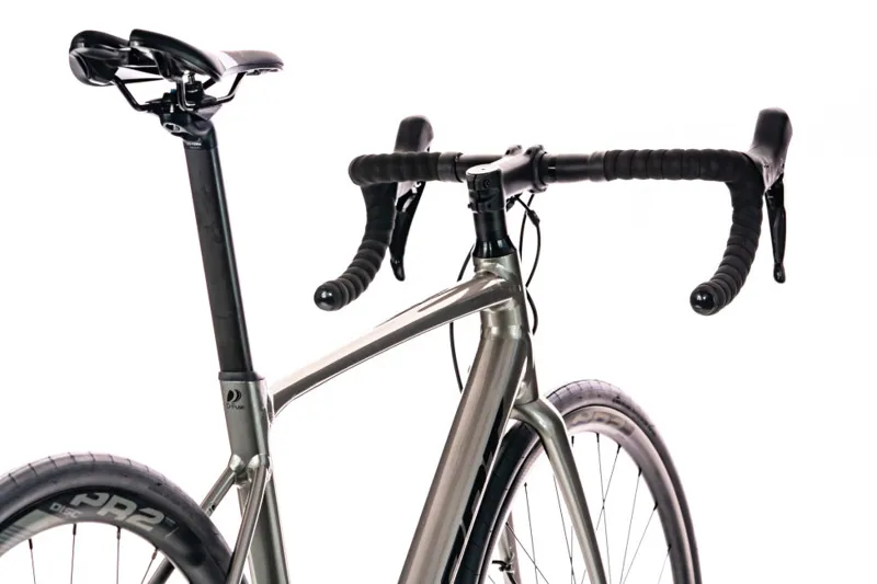 2020 Giant Contend SL 1 Disc Endurance Road Bike in Grey-5