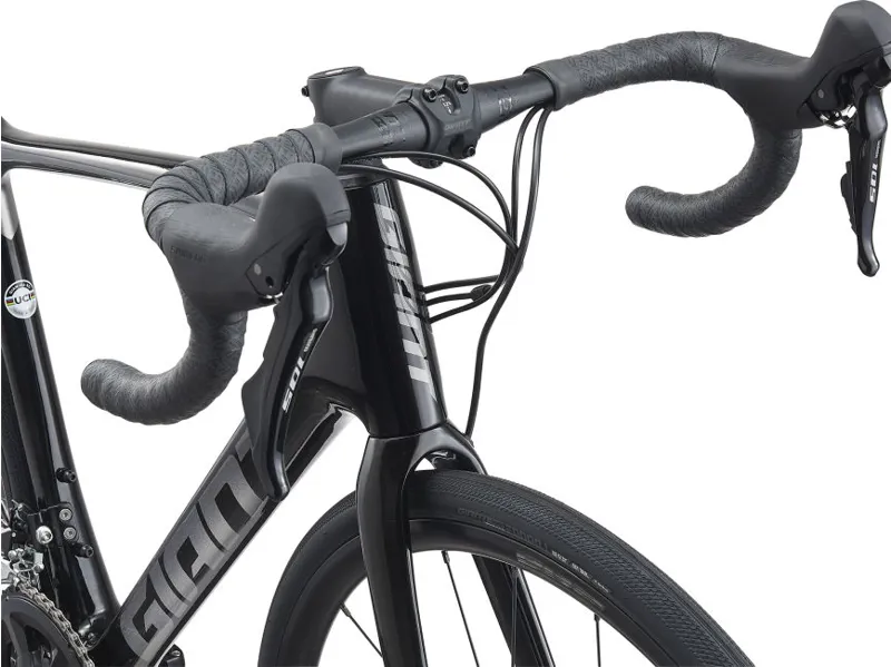 2021 Giant Defy Advanced 2 Road Bike in Black-5