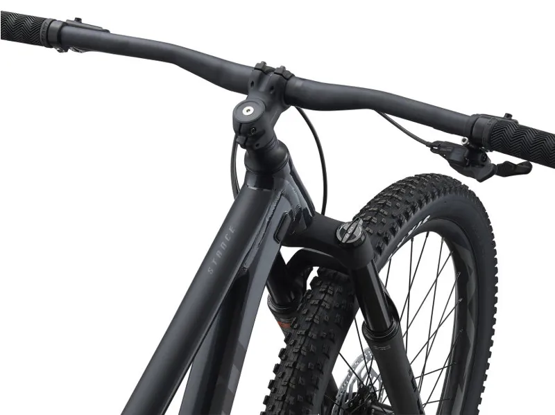 2021 Giant Stance Full Suspension Mountain Bike in Black-5