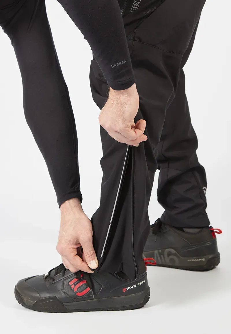 Endura MT500 Spray Trousers in Black-3