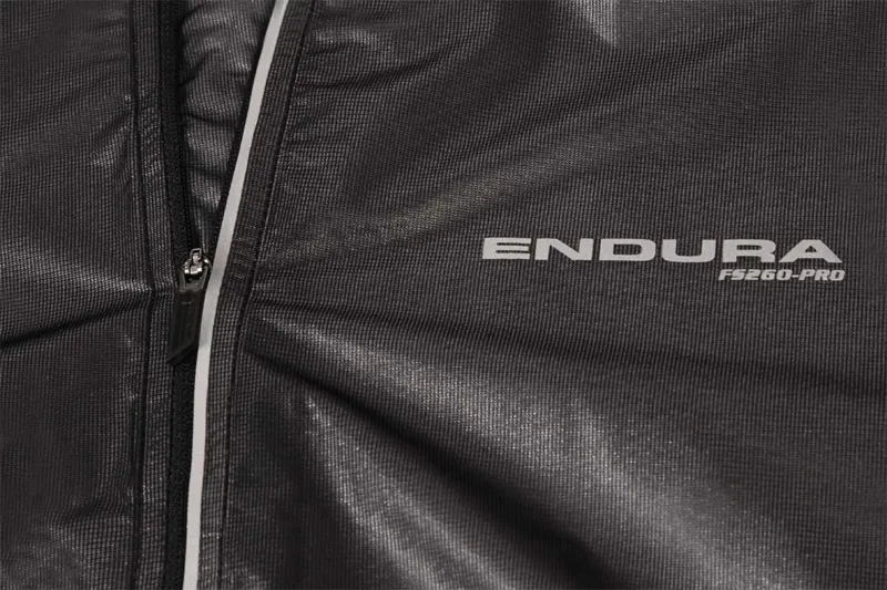 Endura FS260 Pro Adrenaline II Womens Race Gilet in Black-4
