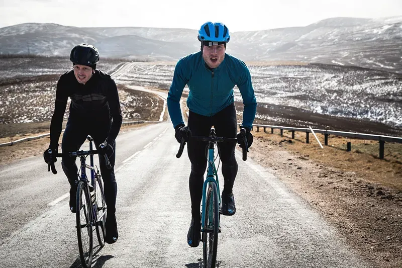 Endura Pro SL Waterproof Softshell Jacket in Black-1