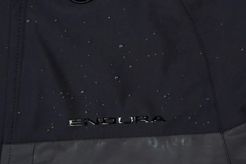 Endura Urban Luminite 3 In 1 Womens Jacket in Black-9