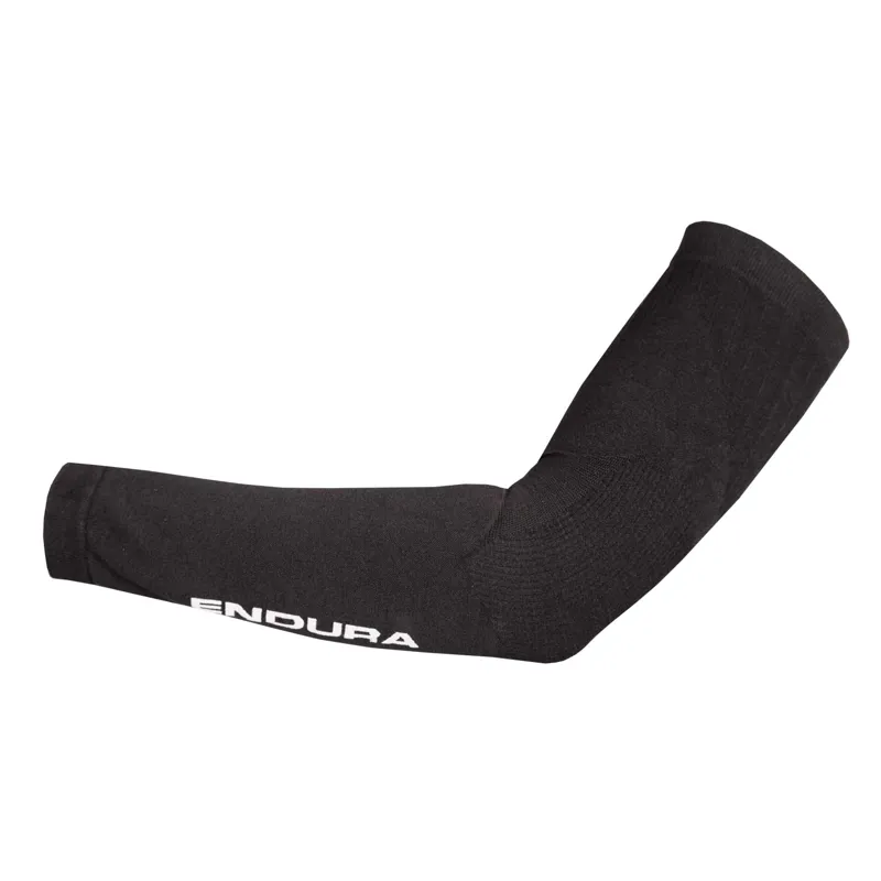Endura Engineered Arm Warmer in Black