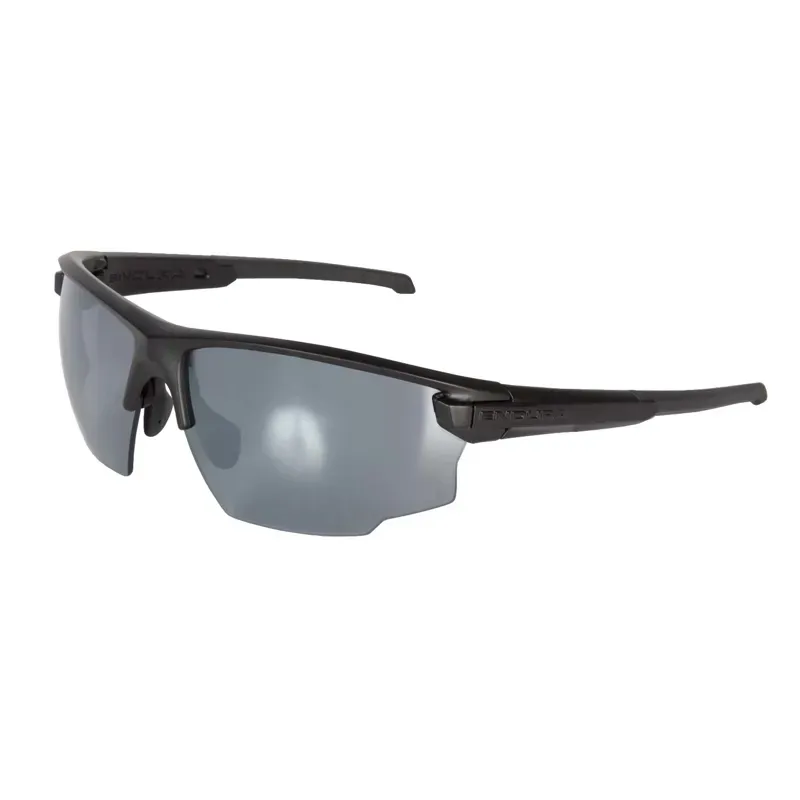 Endura SingleTrack Glasses in Black