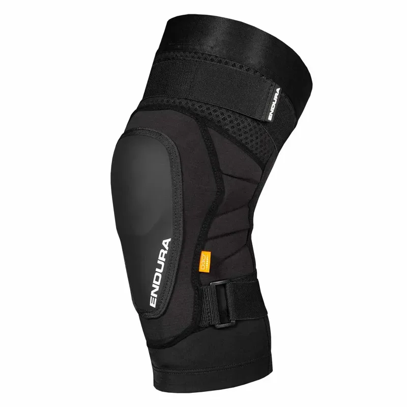 Endura MT500 Hard Shell Knee Pads in Black