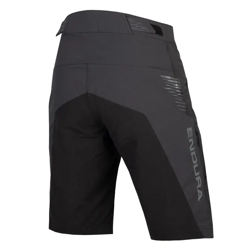 Endura SingleTrack Shorts in Black-1