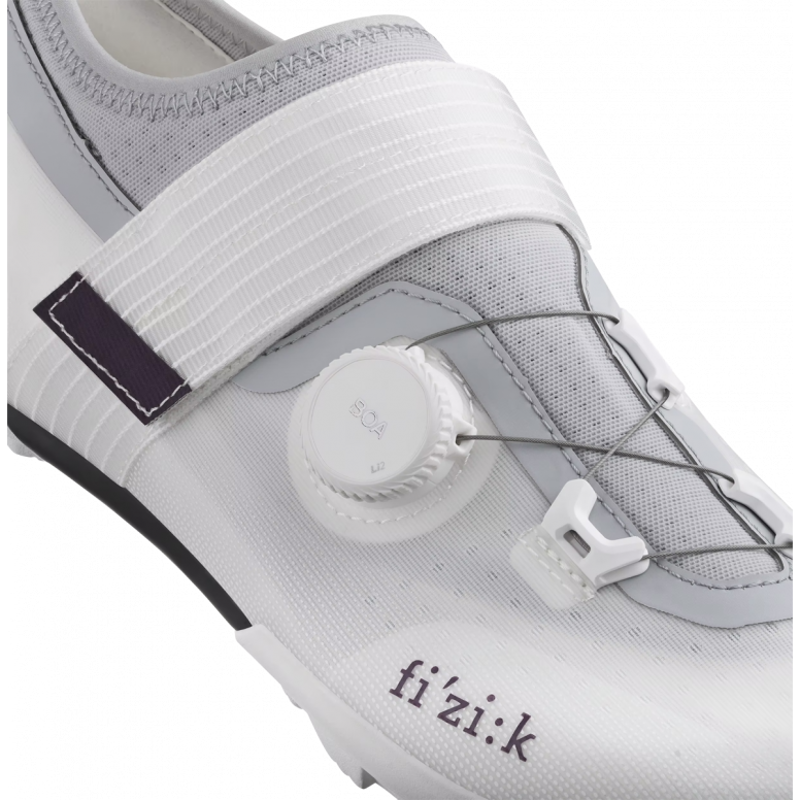 Fizik Ferox 2 Carbon Gravel Shoes in White-4