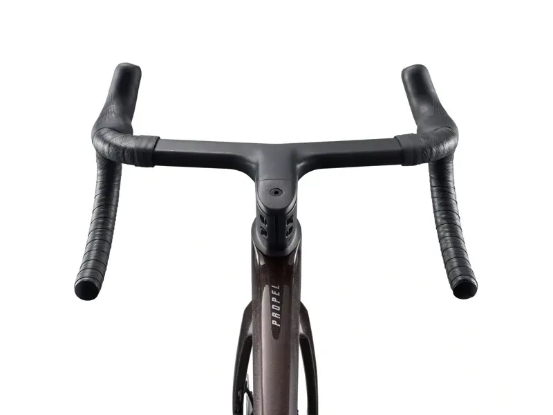 Giant Propel Advanced Pro 0-Di2 Race Bike in Obsidian Pulse-8