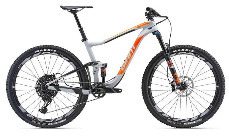 2018 Giant Anthem Advanced 1 Carbon Mountain Bike in Grey