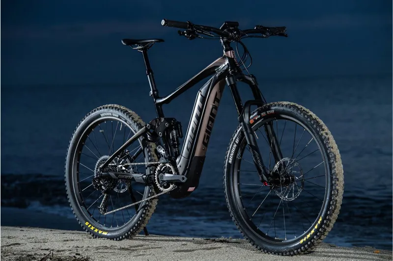 Giant sx e deals bike
