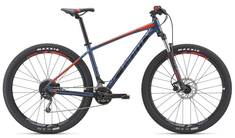 2019 Giant Talon 29er 2 Mens Hardtail Mountain Bike in Blue