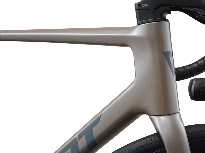 Giant TCR Advanced 1-PC Road Bike in Camel Silk-3