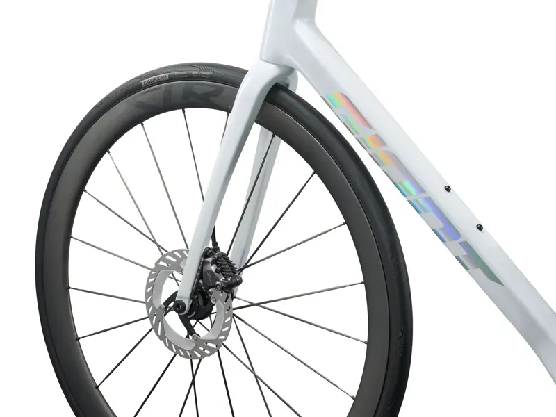 Giant TCR Advanced Pro 0-Di2 Road Bike in Icicle White-3