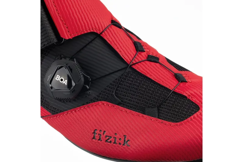 Fizik R3 Transiro Tri Shoes in Red/Black-1