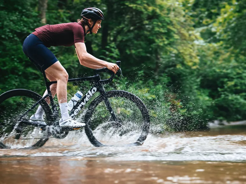 CALEDONIA ULTEGRA DI2 BLACK/WHITE 56-1