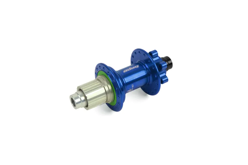 Hope Pro 4 32H 148mm - 12mm Rear Hub in Blue
